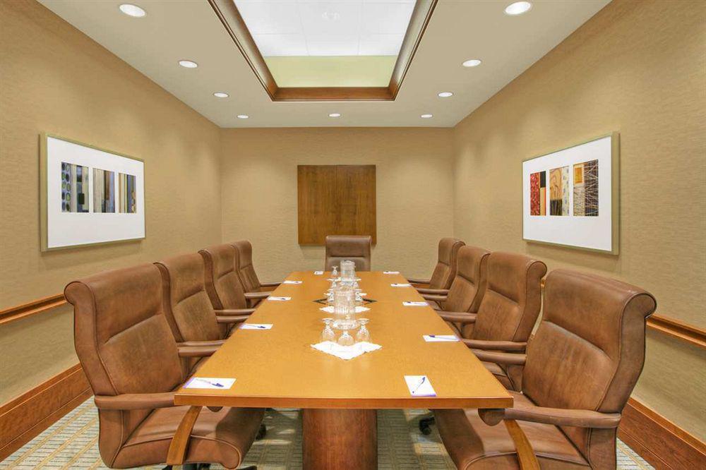 Hilton Garden Inn Portsmouth Downtown Tiện nghi bức ảnh