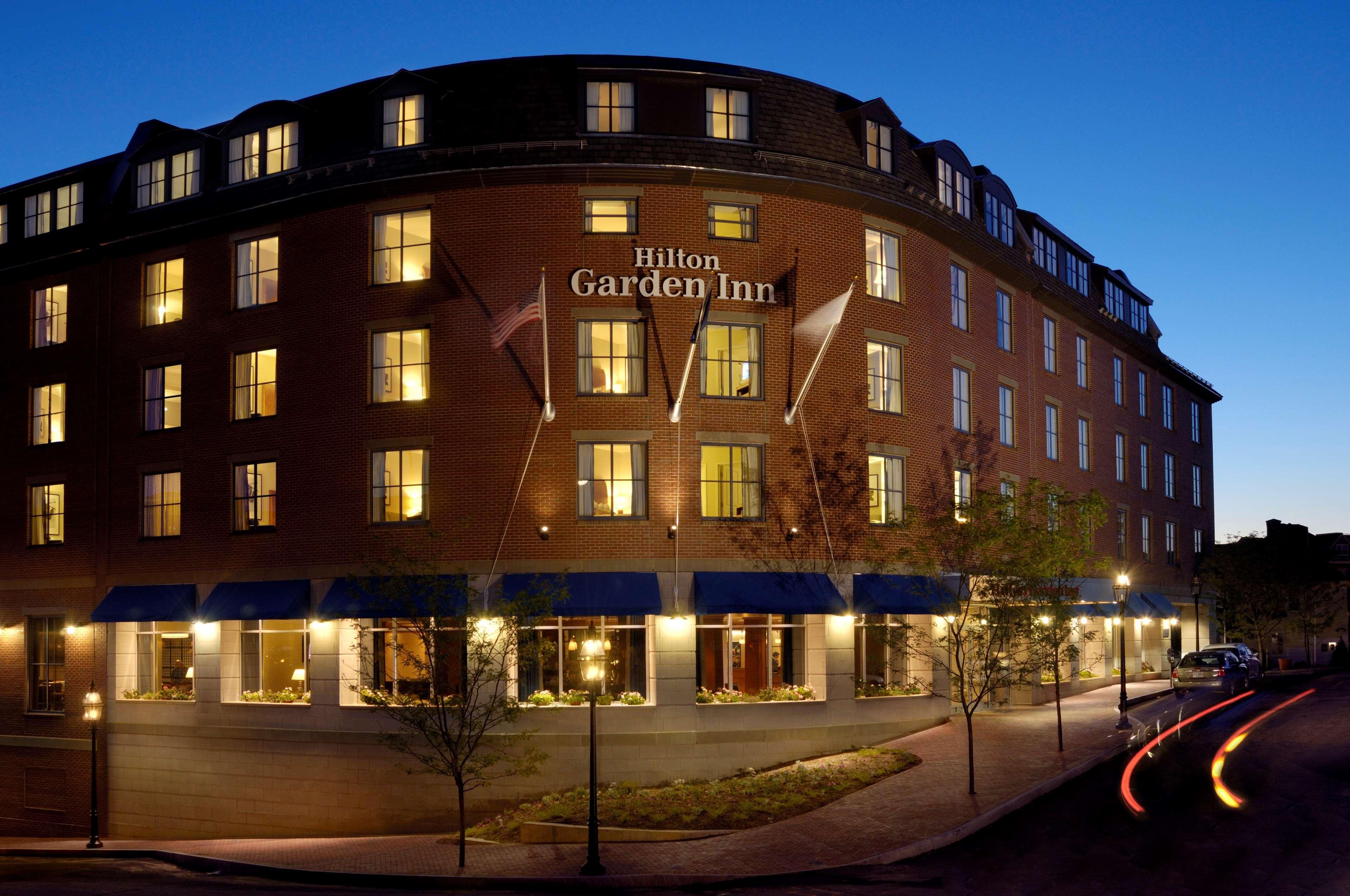 Hilton Garden Inn Portsmouth Downtown Ngoại thất bức ảnh
