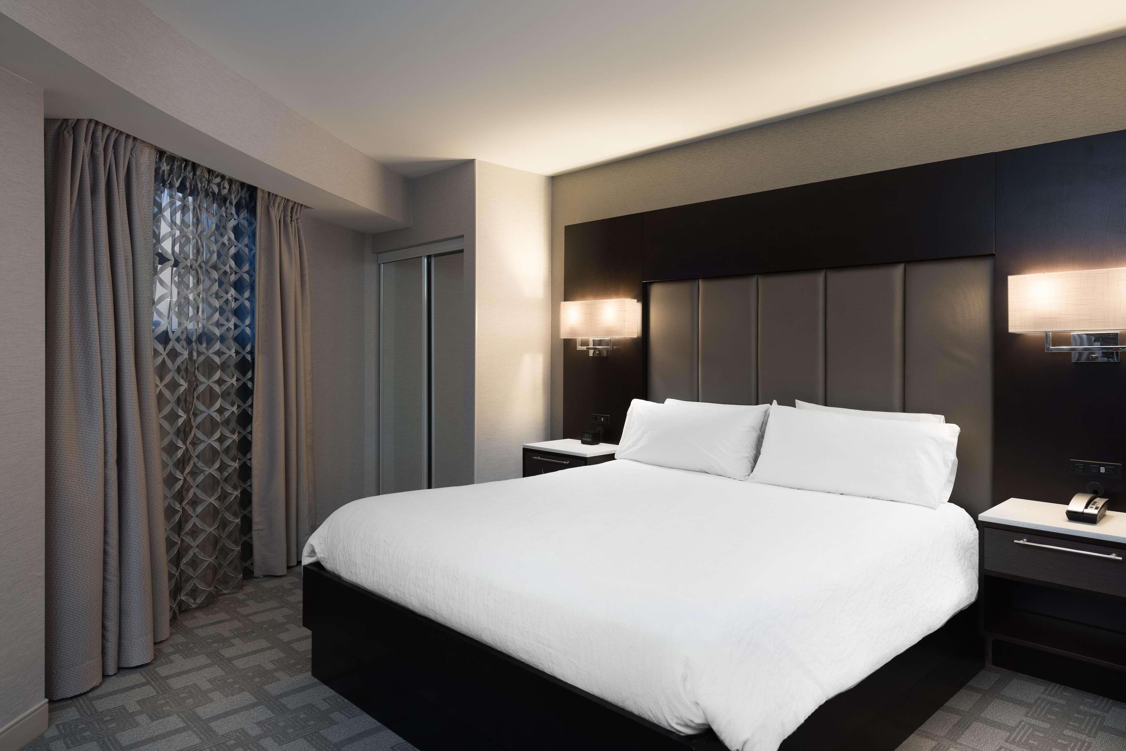 Hilton Garden Inn Portsmouth Downtown Ngoại thất bức ảnh