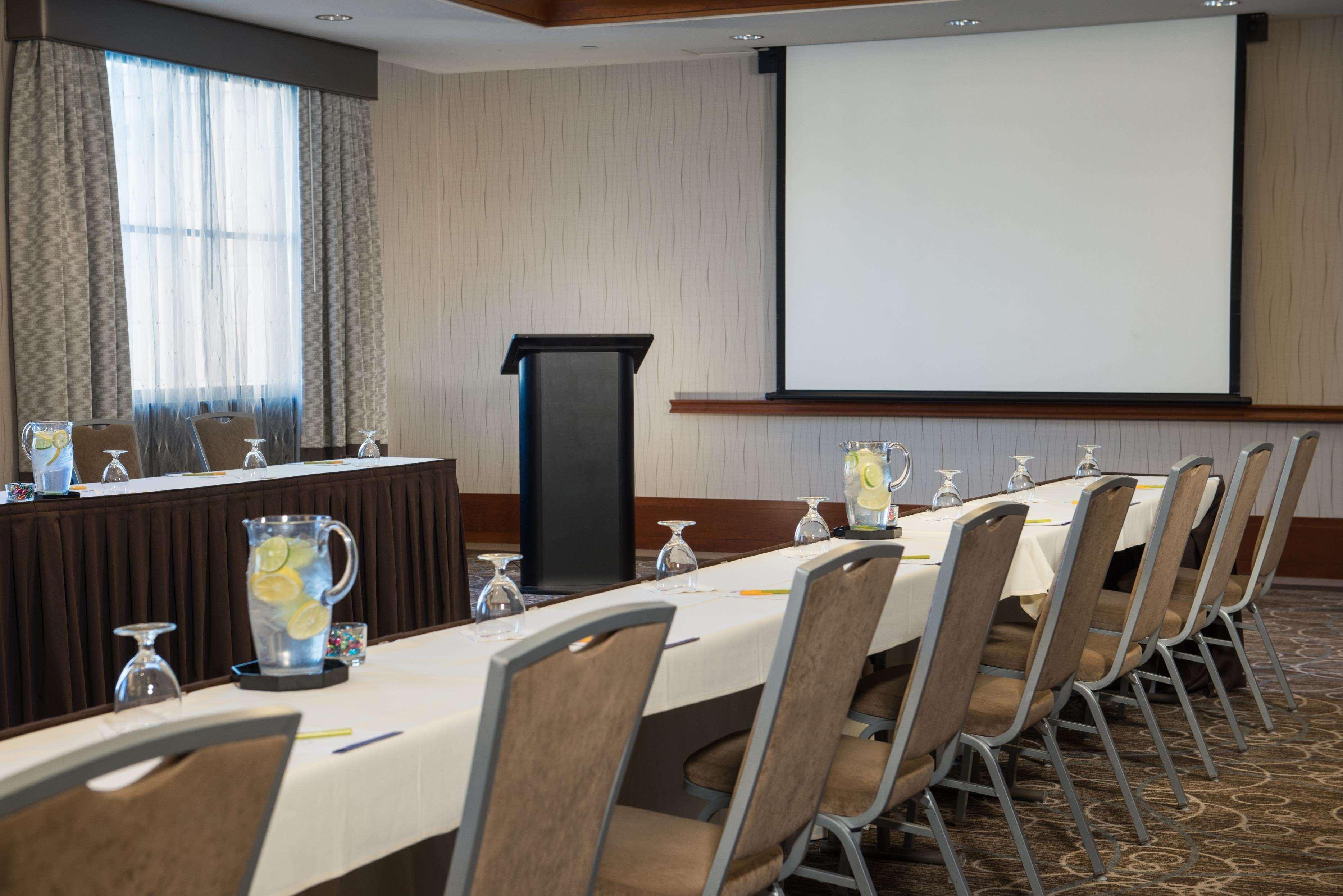 Hilton Garden Inn Portsmouth Downtown Ngoại thất bức ảnh