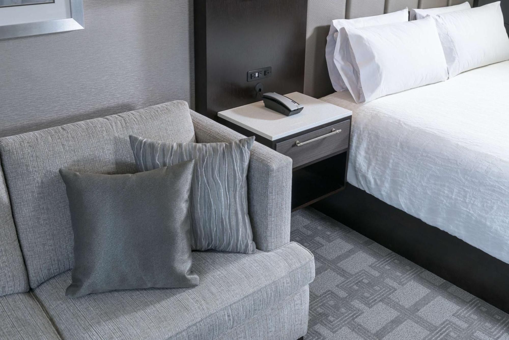 Hilton Garden Inn Portsmouth Downtown Ngoại thất bức ảnh