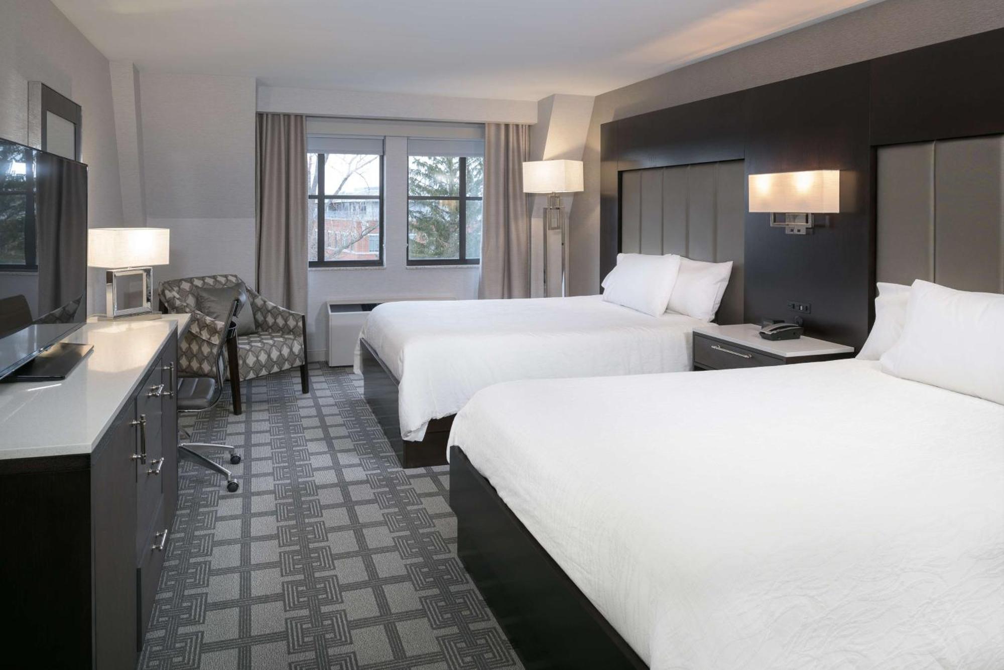 Hilton Garden Inn Portsmouth Downtown Ngoại thất bức ảnh