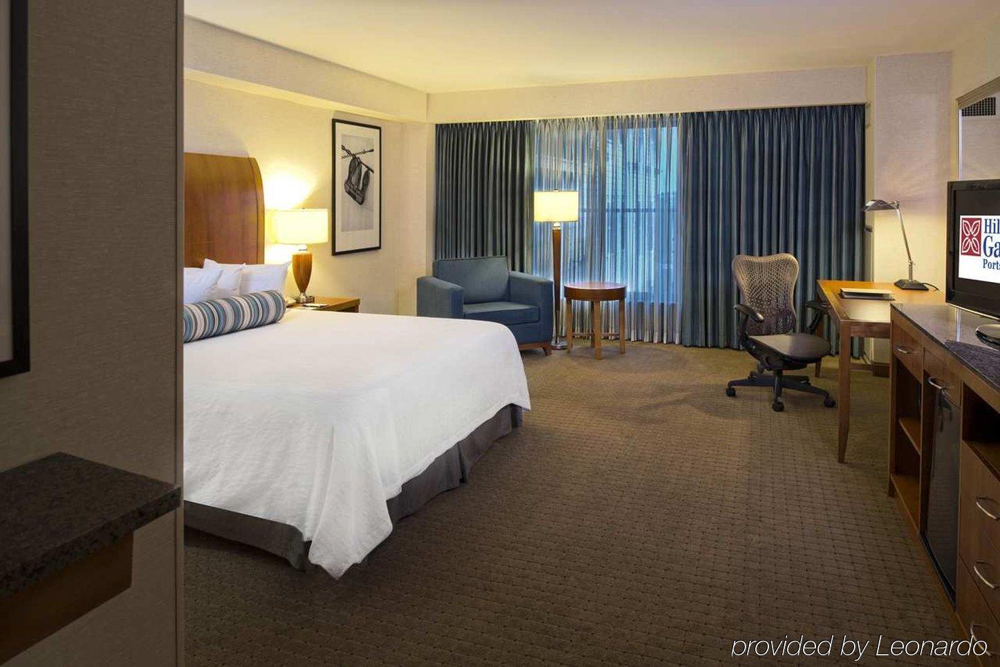 Hilton Garden Inn Portsmouth Downtown Ngoại thất bức ảnh